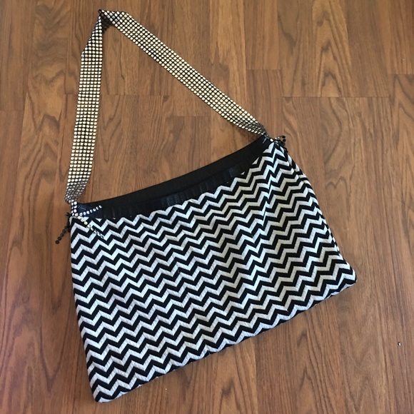 Handmade fabric purse - Picture 2 of 3